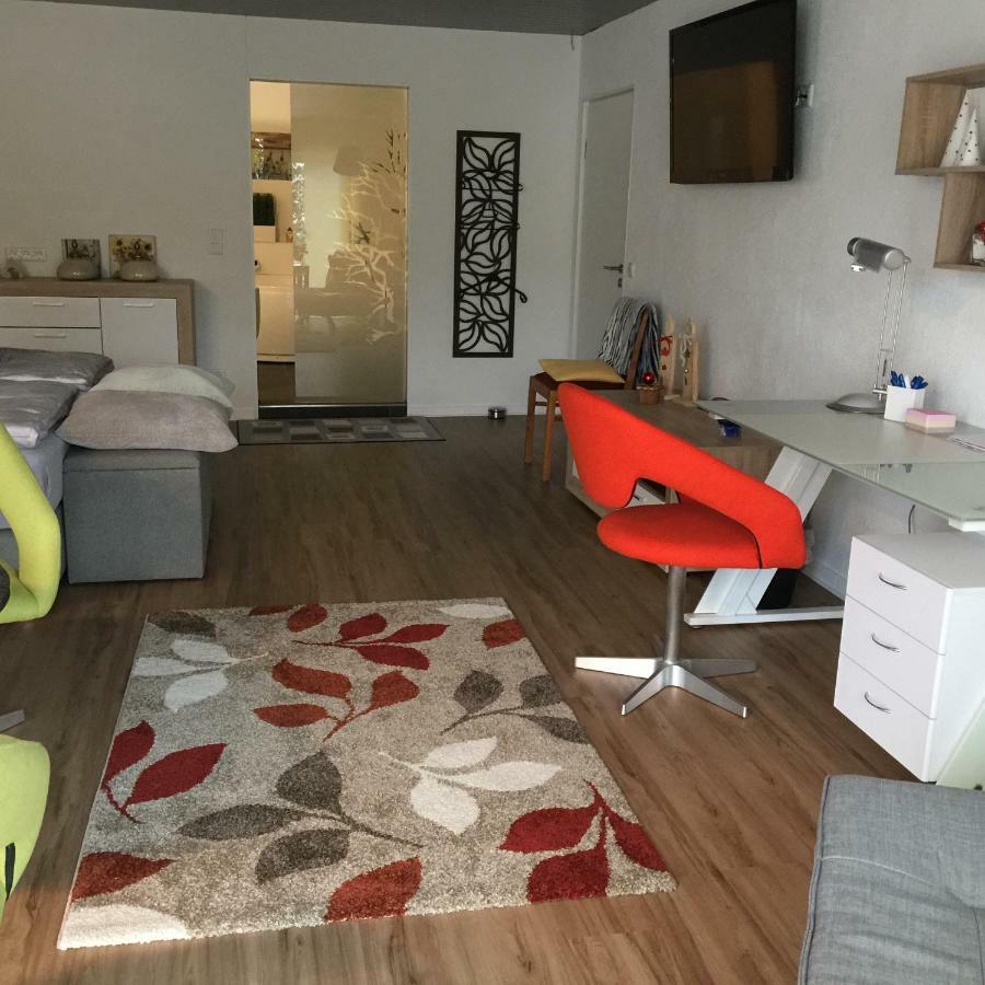 Apartment Mit Burgblick Im Gruenen, Familie Held Burgthann Eksteriør billede